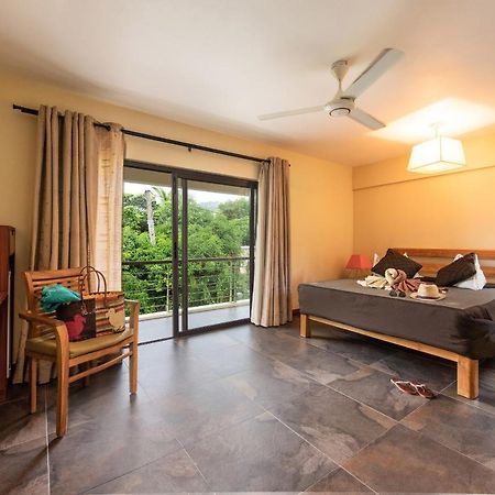 Happy Days Guest House Леморн Экстерьер фото